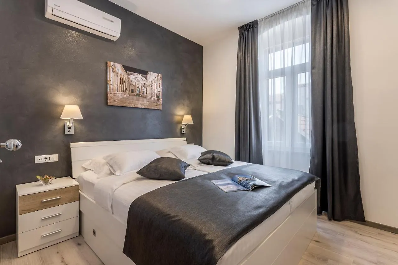 Apartments & Room Unicus I, Ii, III Split